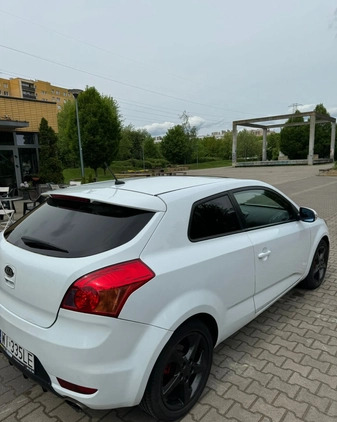 Kia Ceed cena 18000 przebieg: 253000, rok produkcji 2011 z Warszawa małe 137